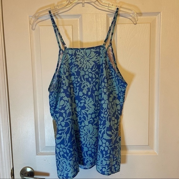 Floral Tank Top - Picture 3 of 3